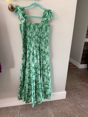 Women’s Cotton Dobby Dress with Smocked Sleeves